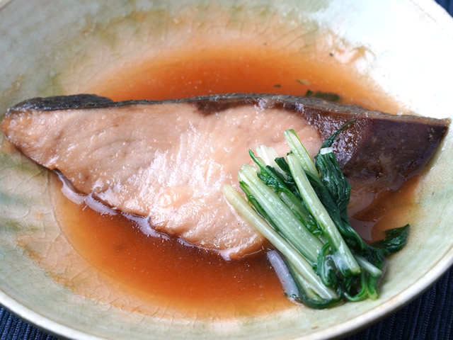 ブリの甘酢だれ（水菜添え）