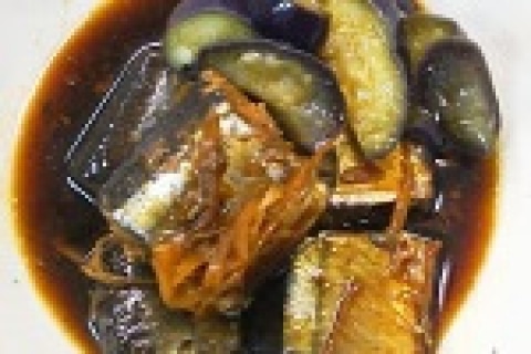 三陸産サンマ生姜煮ナス添え