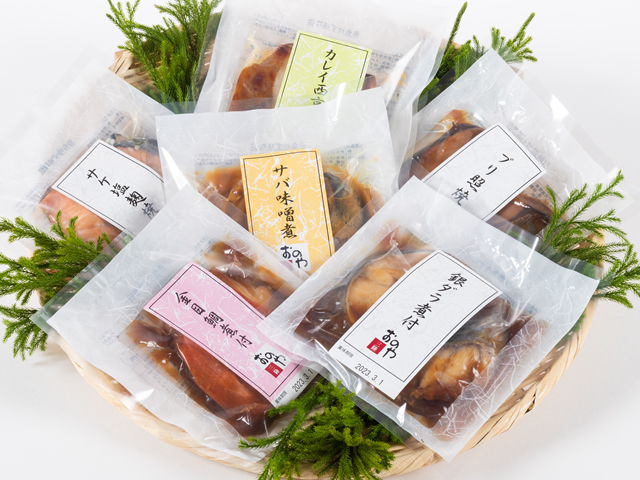 日本限定 サンマ 詰合せ 三陸産 秋刀魚 冷凍 鯖 おかず 新巻 ご飯のおとも サワラ 三陸おのや 惣菜 鮭 家族向け 時雨煮 ホタテ 生姜煮 お弁当  鰯 イワシ梅煮 魚 お惣菜 煮魚６種セット 西京焼 さば味噌煮 レトルト 魚介類・水産加工品